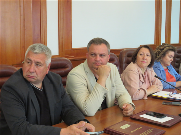 vchena rada traven 11